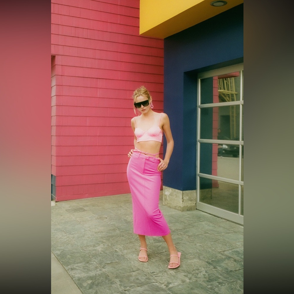 Zara hot pink midi pencil skirt with cutout belt detail.